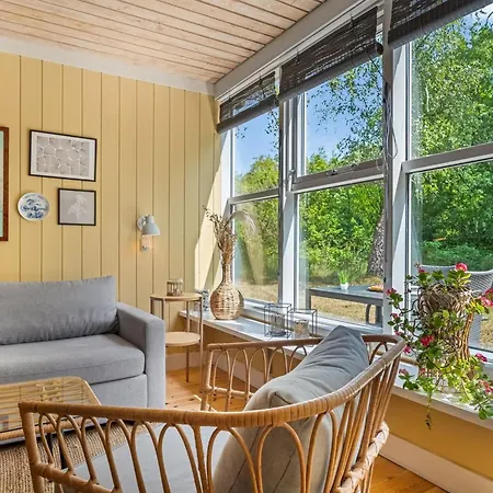 Elenor - 300m From The Sea In Lolland- Falster And Mon By Interhome * Bøtø By